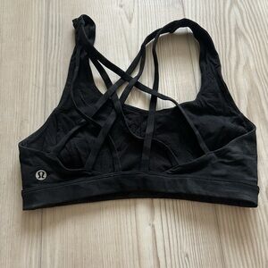 Lululemon sports bra size 6